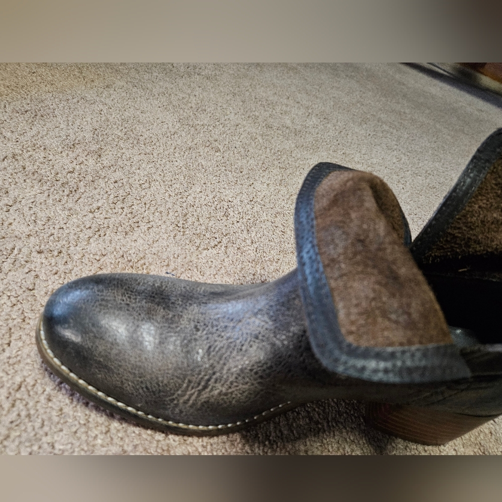 Diba True Rustic Ranch Color: Walnut Grove - Picture 8 of 13